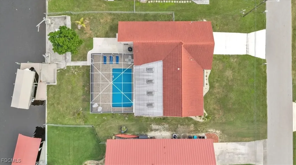 1113 SE 17th Street Cape Coral FL 33990