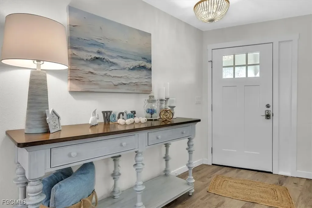 1113 SE 17th Street Cape Coral FL 33990