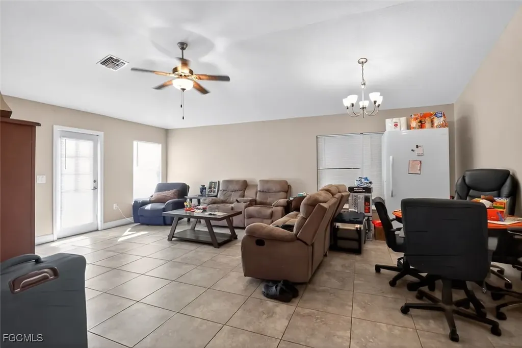 4301 NW 36th Place Cape Coral FL 33993