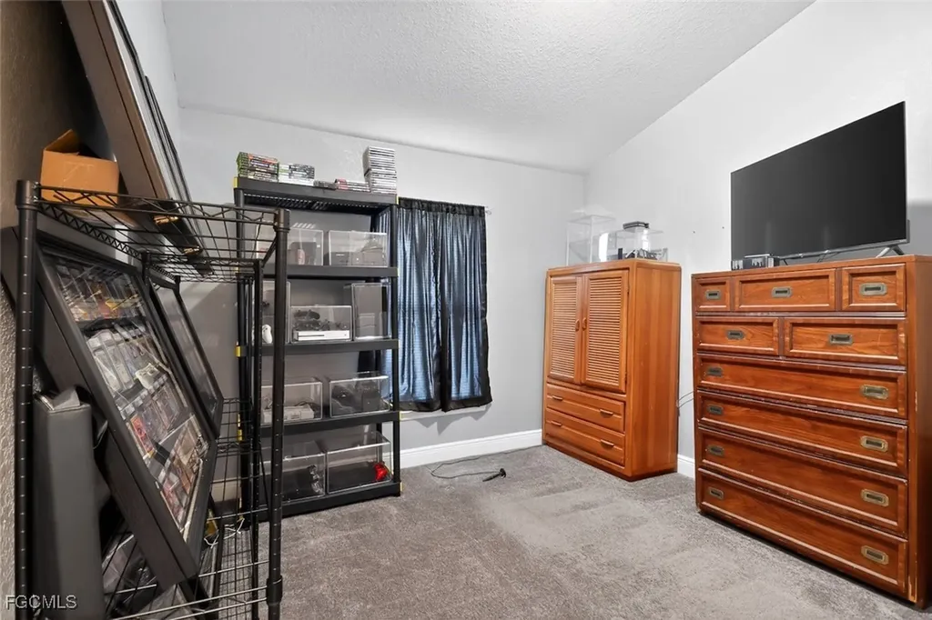 4301 NW 36th Place Cape Coral FL 33993