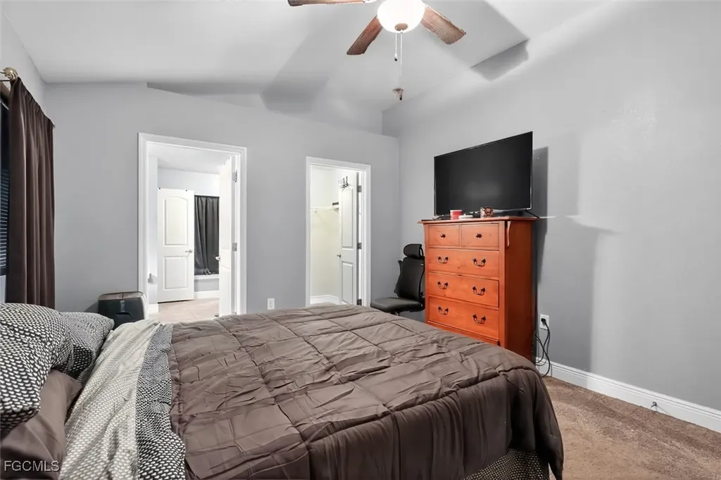 4301 NW 36th Place Cape Coral FL 33993