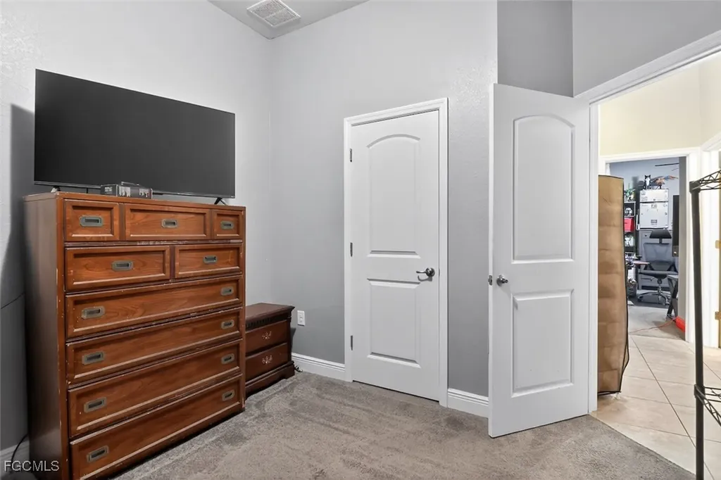 4301 NW 36th Place Cape Coral FL 33993