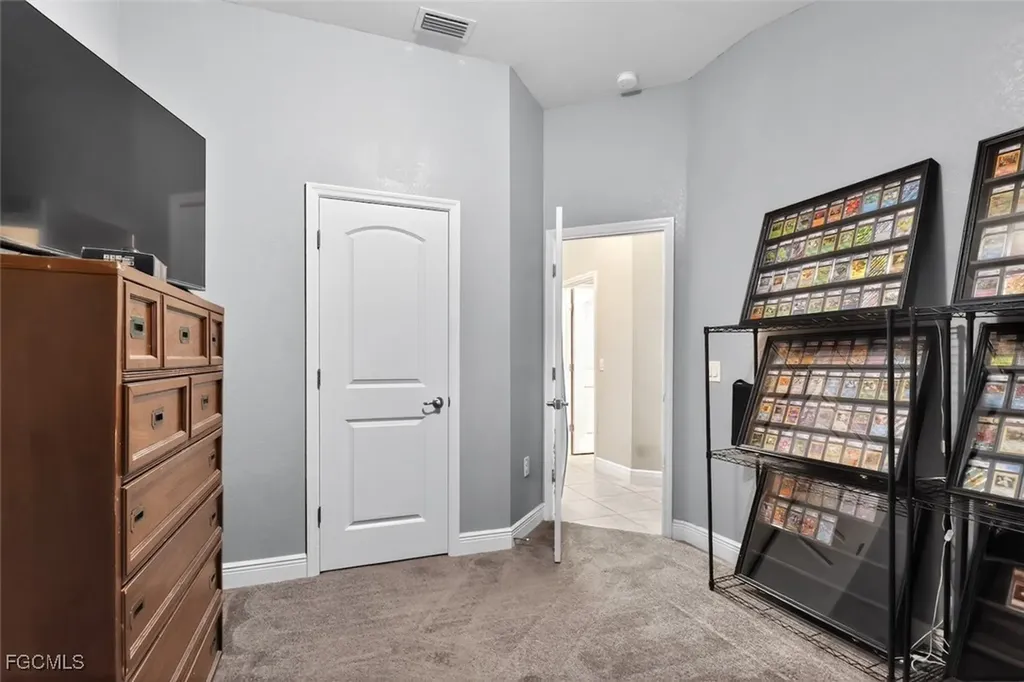 4301 NW 36th Place Cape Coral FL 33993