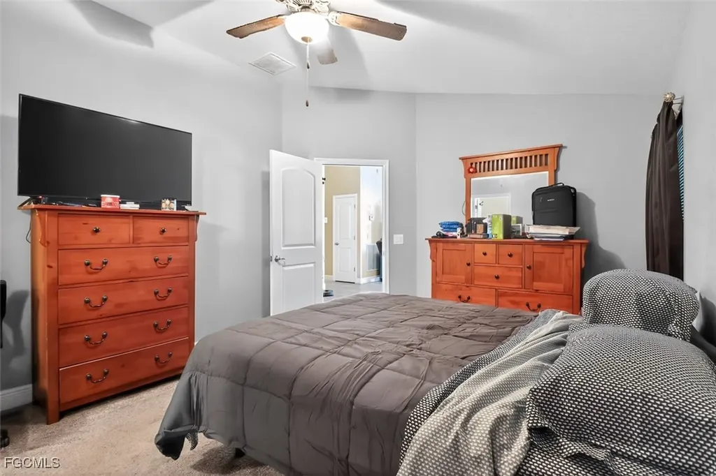 4301 NW 36th Place Cape Coral FL 33993