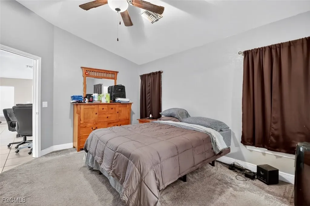 4301 NW 36th Place Cape Coral FL 33993