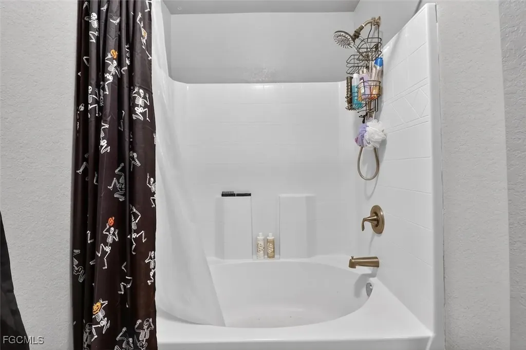 4301 NW 36th Place Cape Coral FL 33993