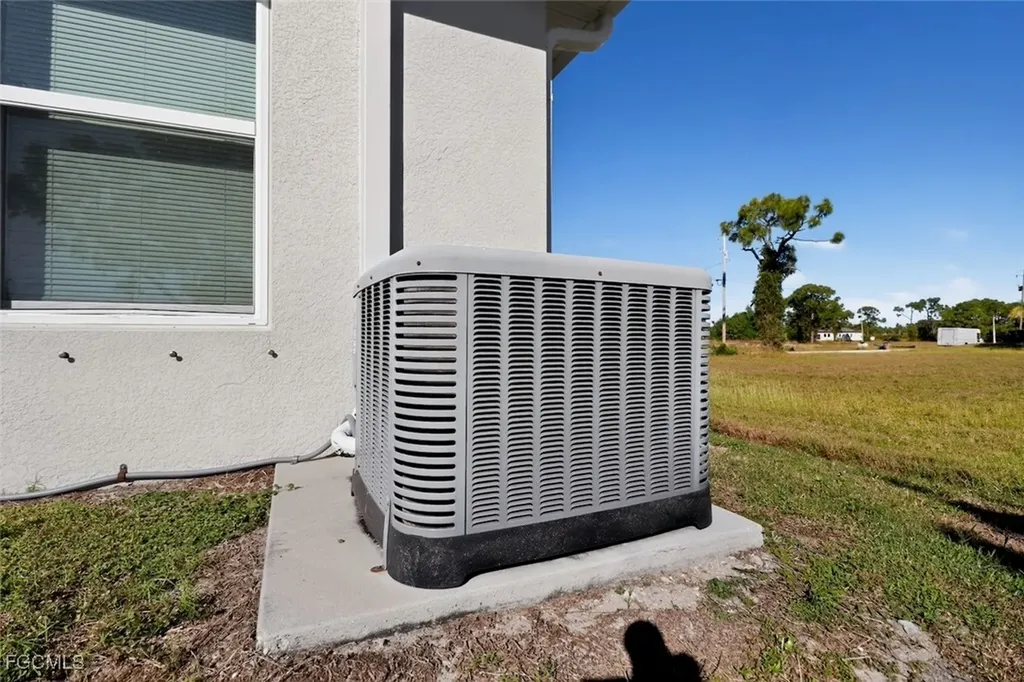 4301 NW 36th Place Cape Coral FL 33993