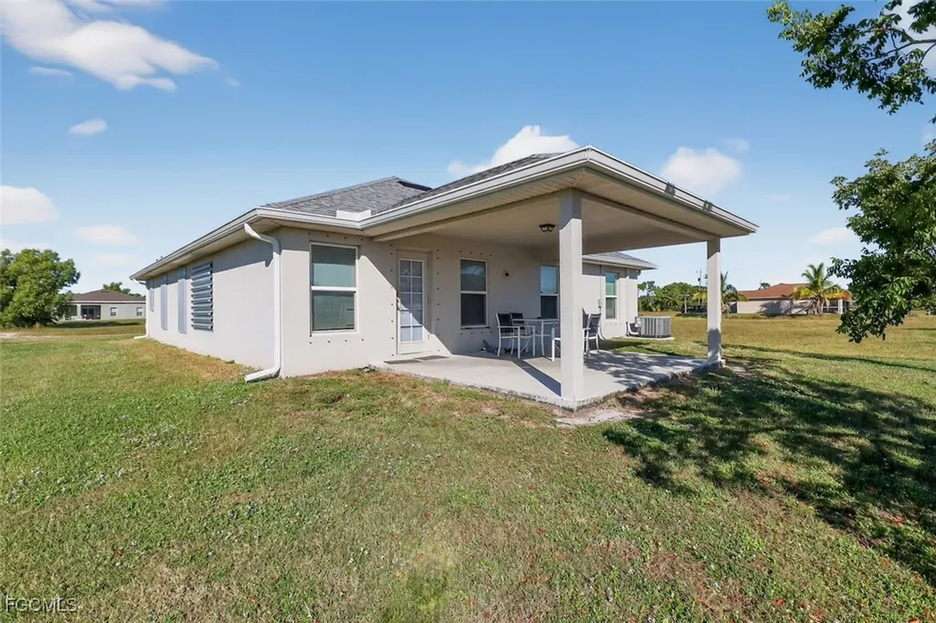 4301 NW 36th Place Cape Coral FL 33993