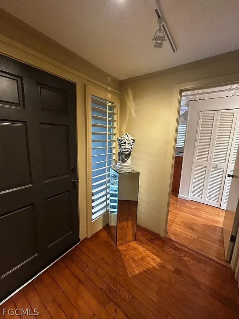 1702 Hill Avenue Fort Myers FL 33901