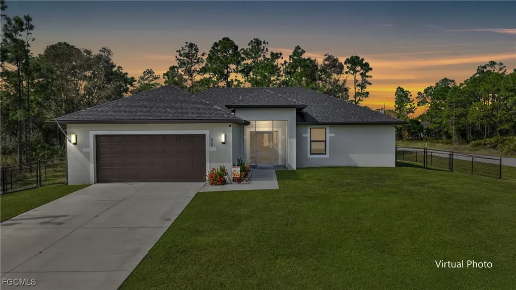 828 Downer Avenue S Lehigh Acres FL 33974