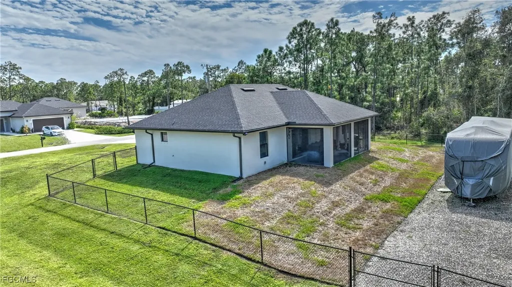 828 Downer Avenue S Lehigh Acres FL 33974