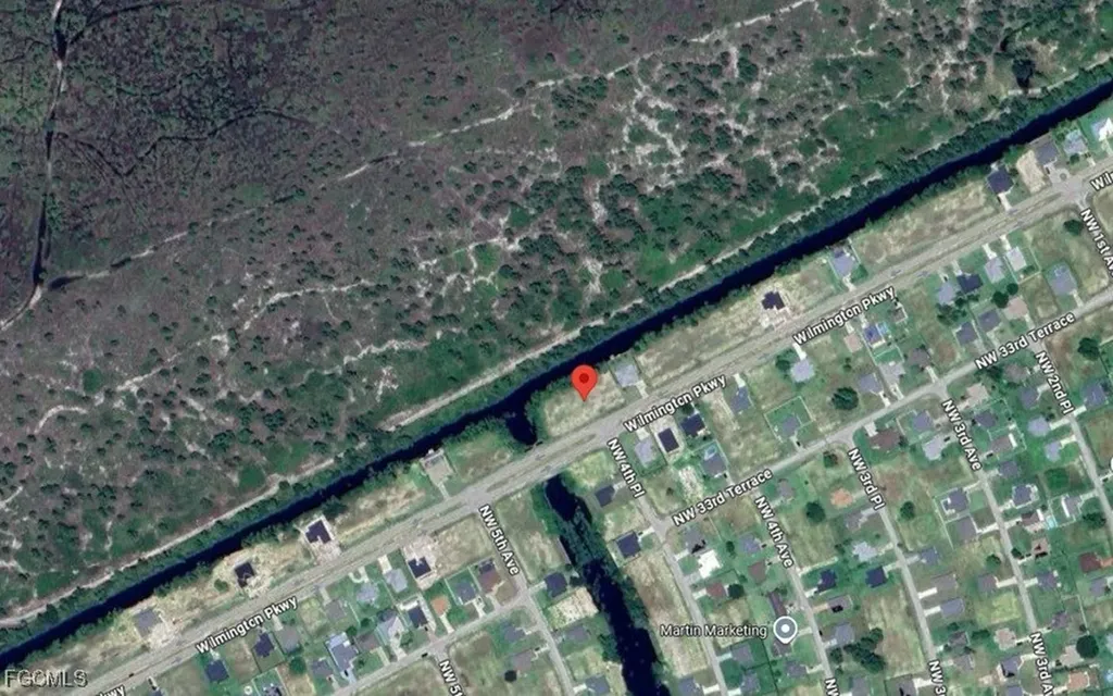 417 Wilmington Parkway Cape Coral FL 33993