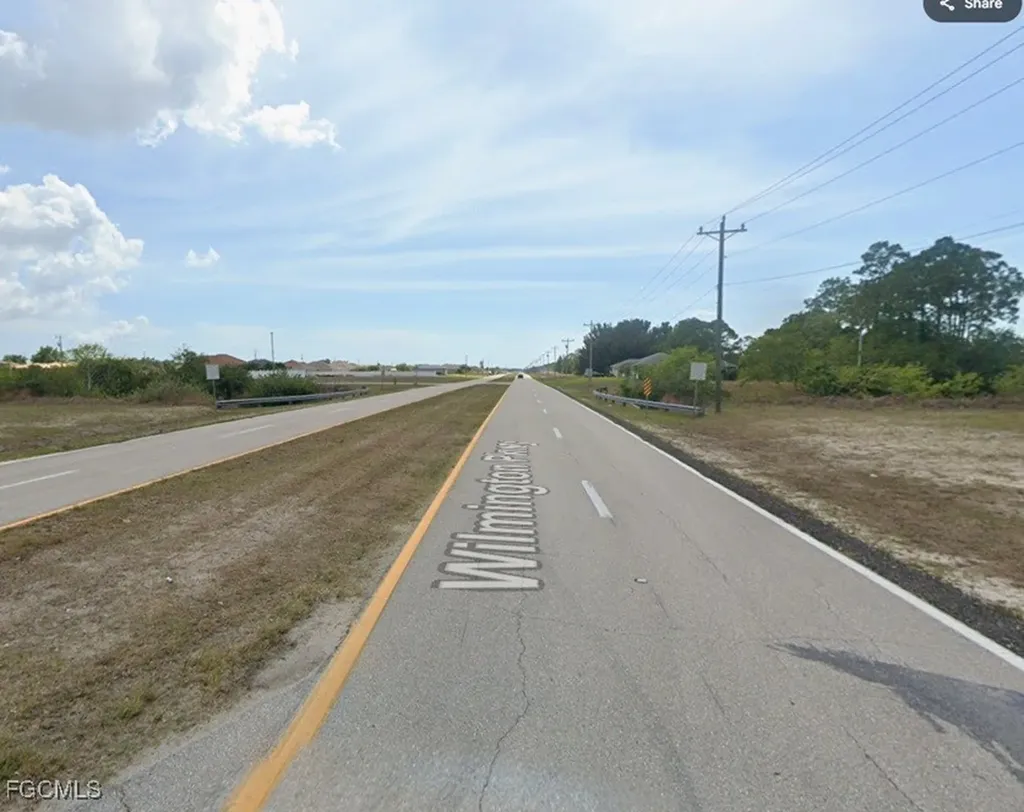 417 Wilmington Parkway Cape Coral FL 33993