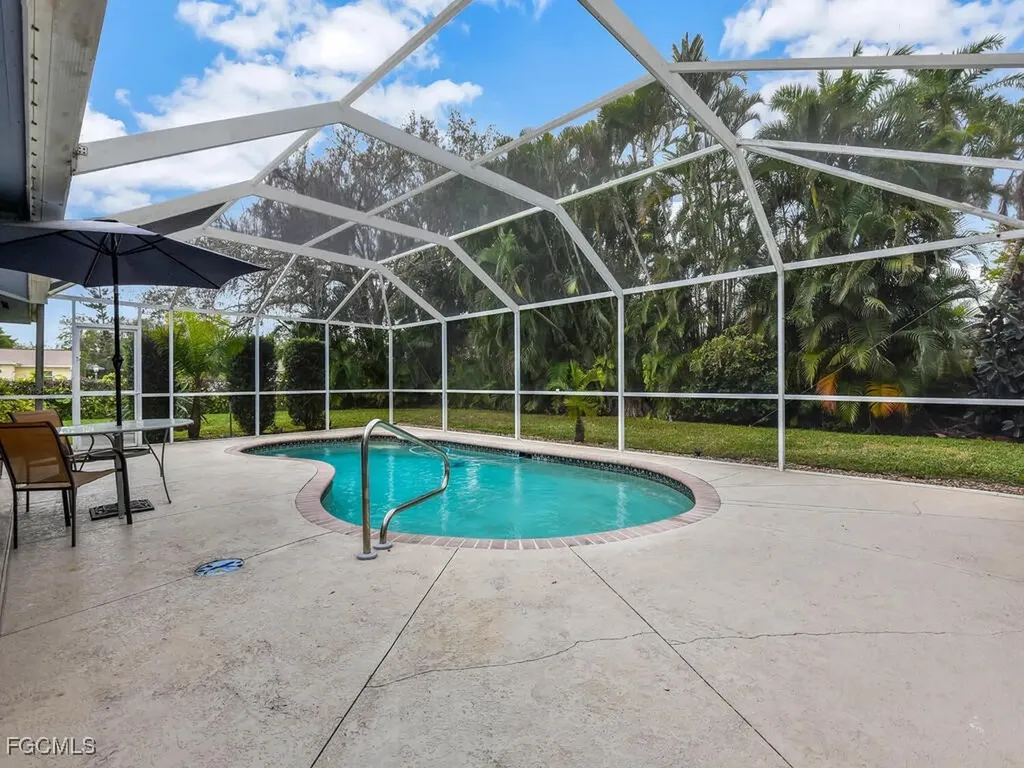 5324 Chippendale Circle E Fort Myers FL 33919