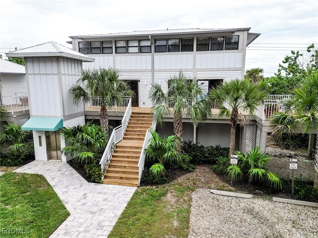 1149 Periwinkle Way Sanibel FL 33957