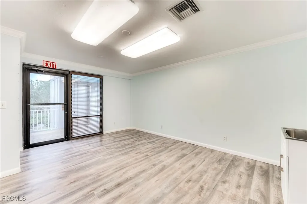 1149 Periwinkle Way Sanibel FL 33957