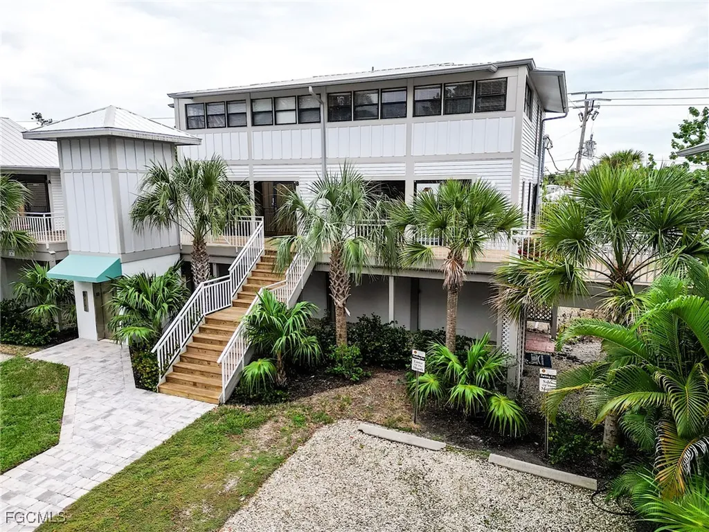 1149 Periwinkle Way Sanibel FL 33957