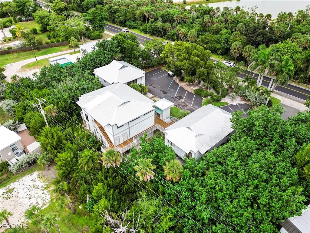 1149 Periwinkle Way Sanibel FL 33957