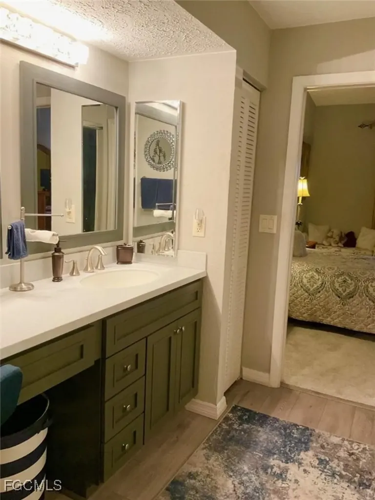 3708 SE 12th Avenue Cape Coral FL 33904