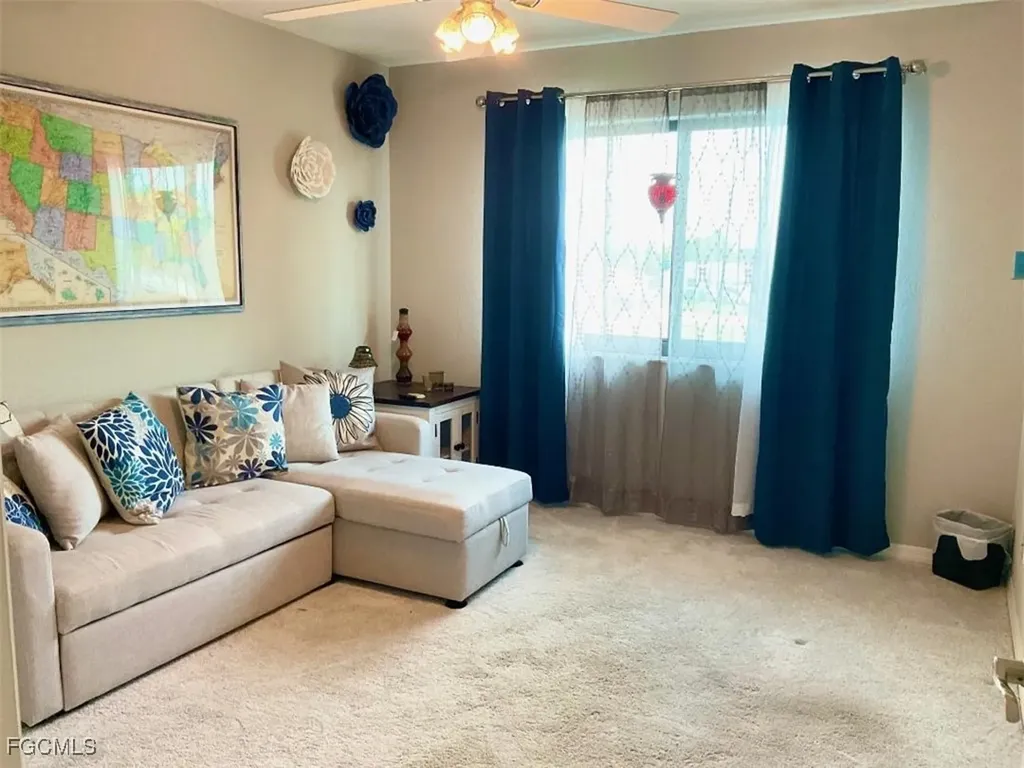 3708 SE 12th Avenue Cape Coral FL 33904