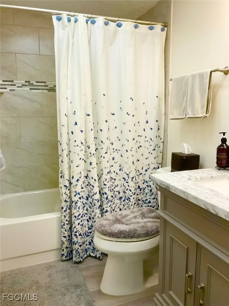 3708 SE 12th Avenue Cape Coral FL 33904