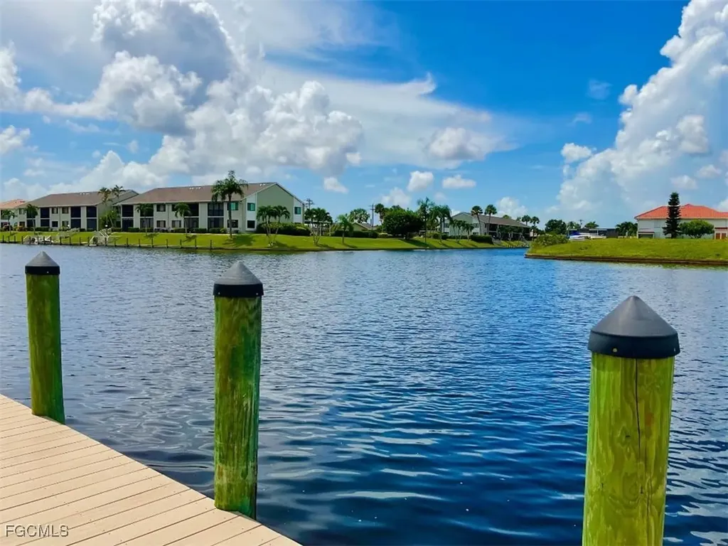 3708 SE 12th Avenue Cape Coral FL 33904