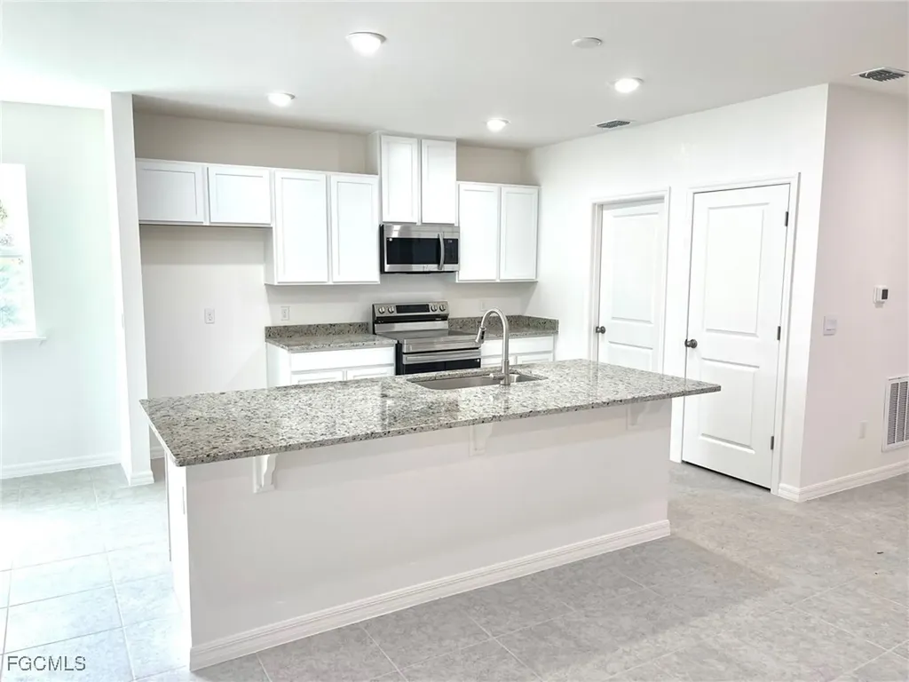 341 SW 29th Avenue Cape Coral FL 33991