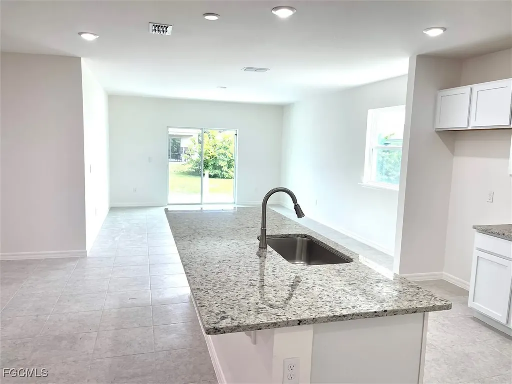 341 SW 29th Avenue Cape Coral FL 33991