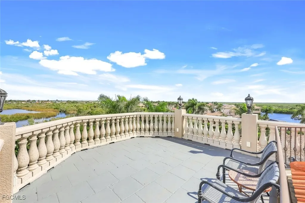 5502 Harbour Preserve Circle Cape Coral FL 33914