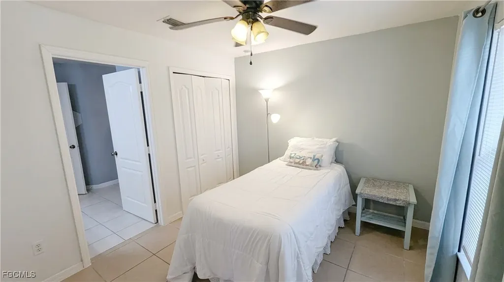 4005 NE 17th Avenue Cape Coral FL 33909