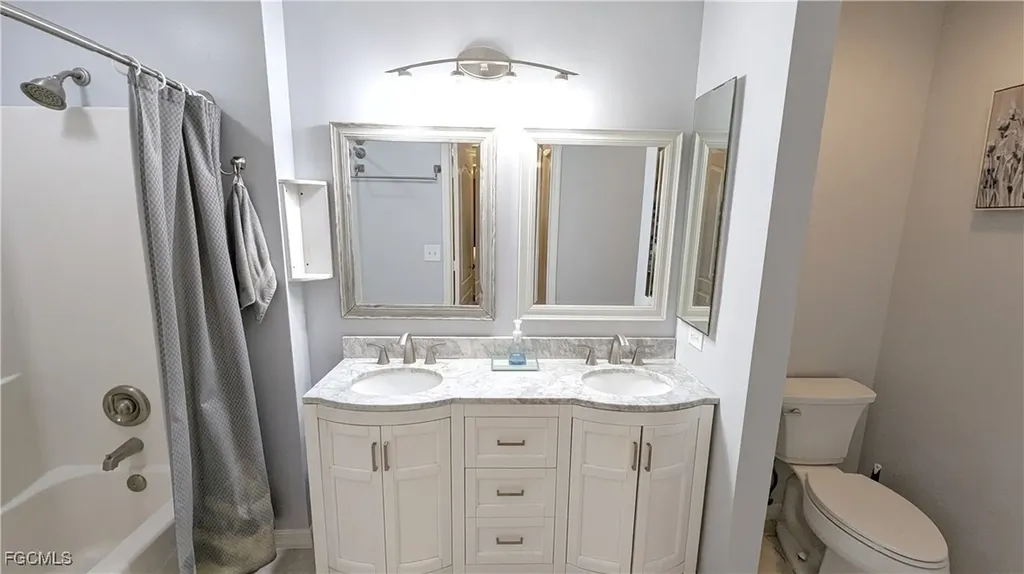 4005 NE 17th Avenue Cape Coral FL 33909