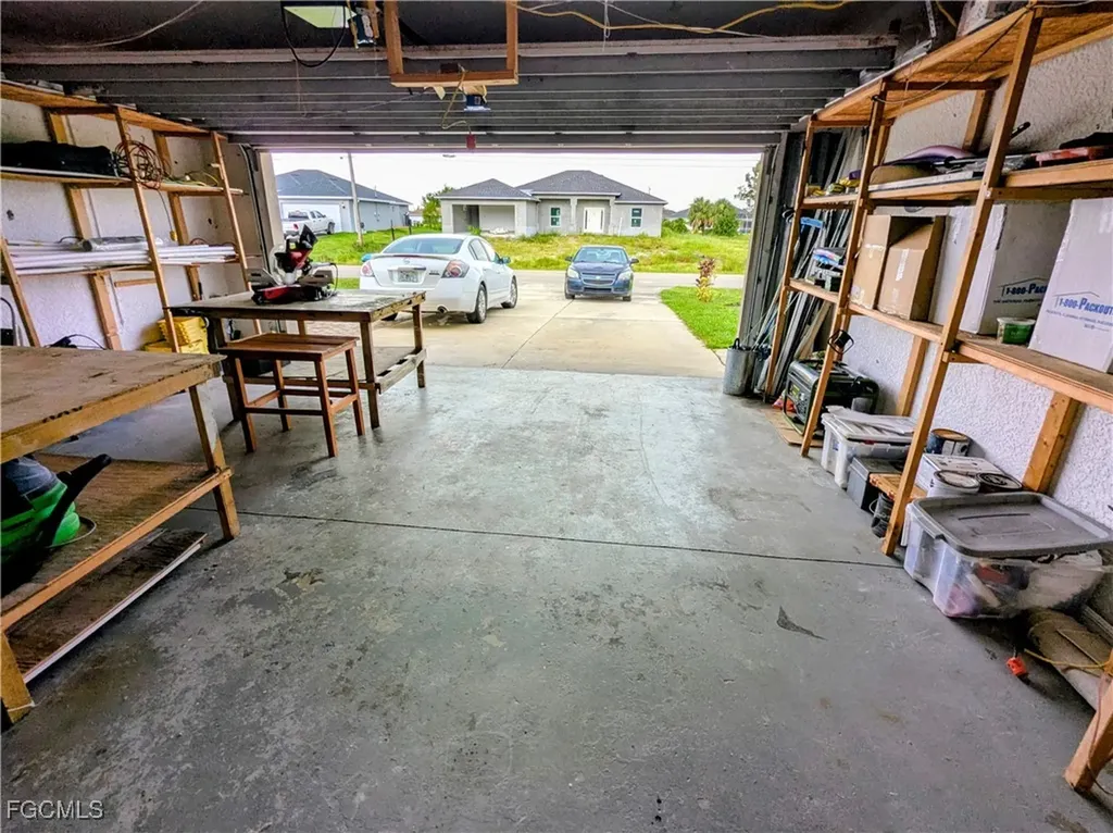 4005 NE 17th Avenue Cape Coral FL 33909