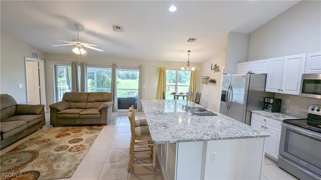 4005 NE 17th Avenue Cape Coral FL 33909