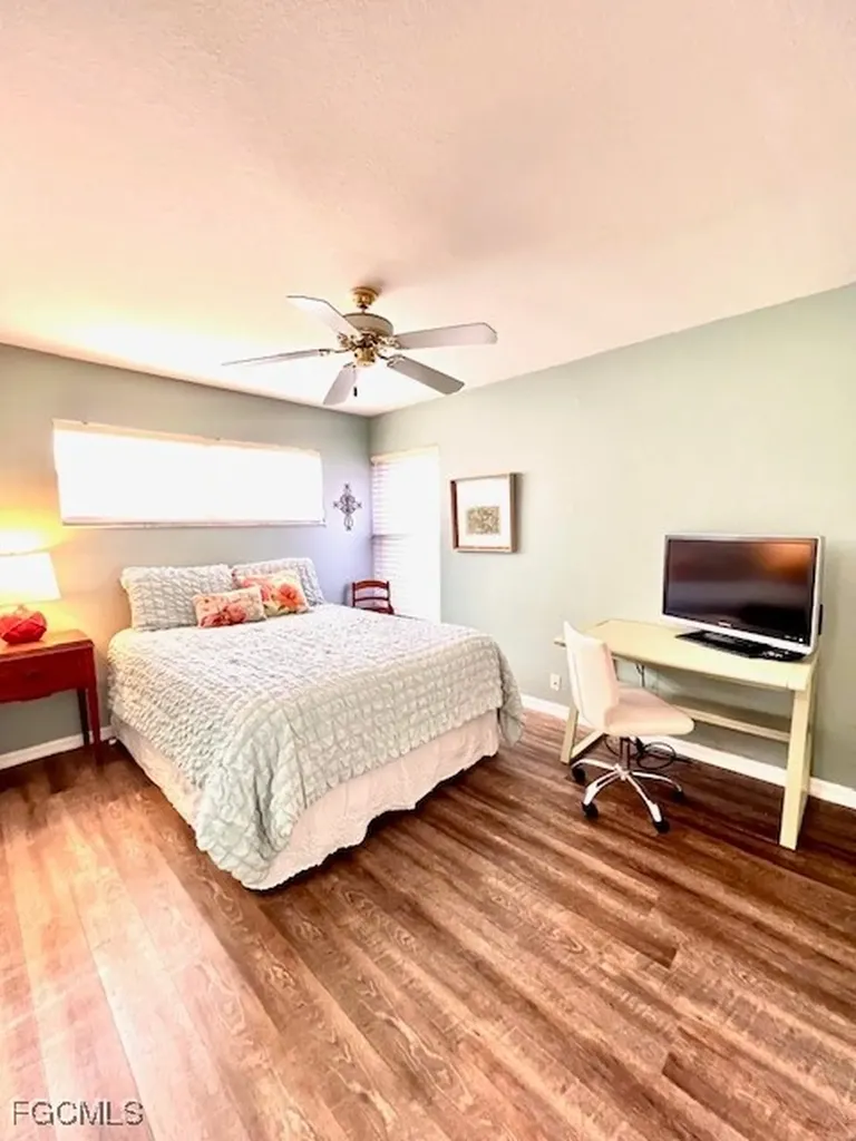 5905 Trailwinds Drive Fort Myers FL 33907