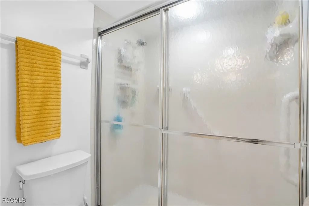 5905 Trailwinds Drive Fort Myers FL 33907