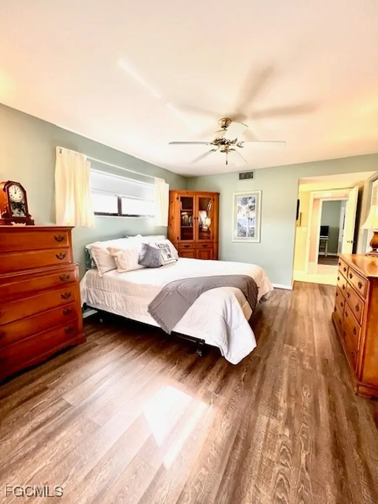 5905 Trailwinds Drive Fort Myers FL 33907