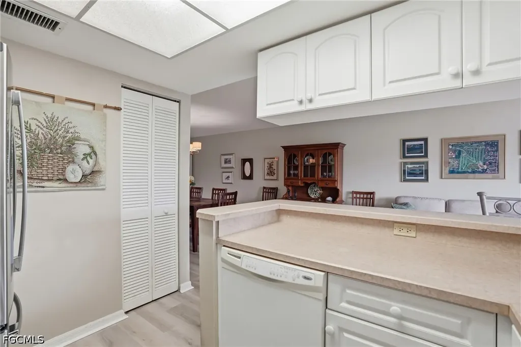 5905 Trailwinds Drive Fort Myers FL 33907