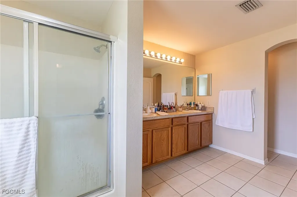 1815 NW 24th Avenue Cape Coral FL 33993