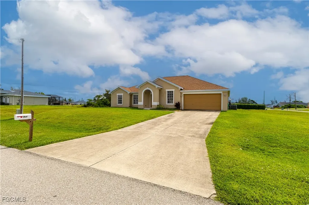 1815 NW 24th Avenue Cape Coral FL 33993