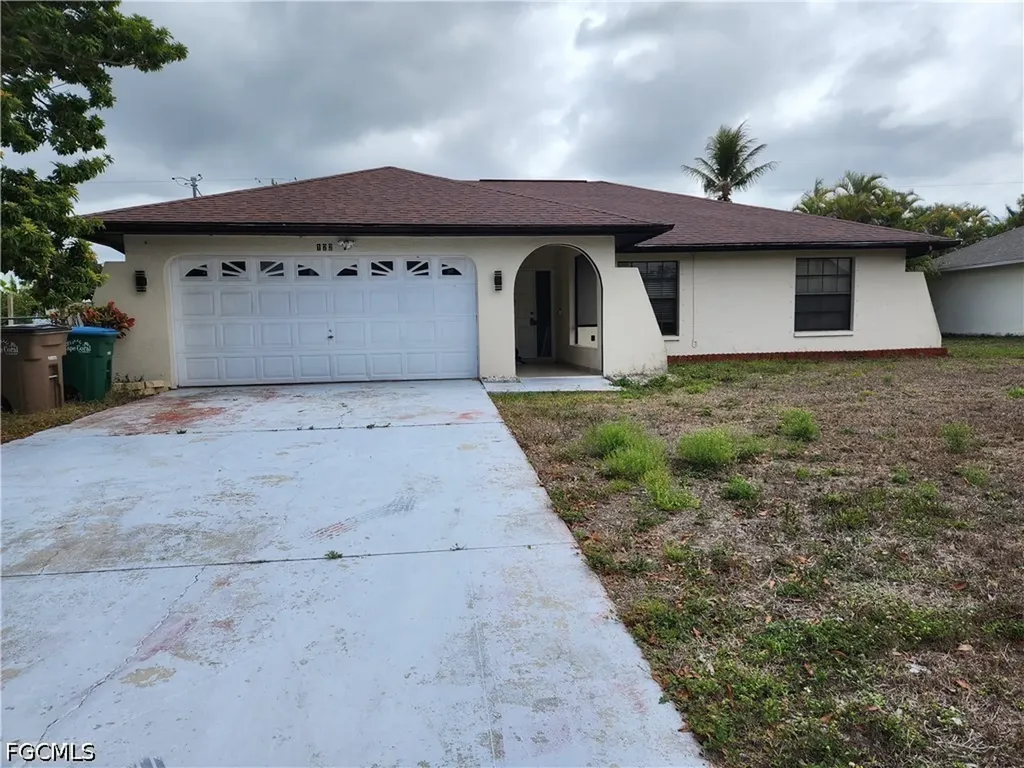 122 SW 21st Street Cape Coral FL 33991