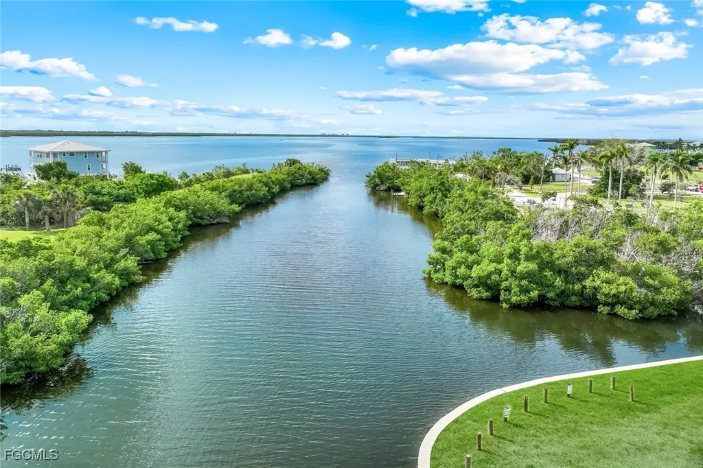 4547 Pine Island Road NW Matlacha FL 33993