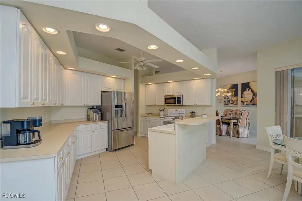 4418 SW 19th Place Cape Coral FL 33914