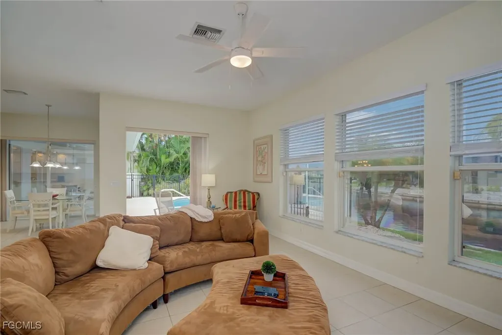 4418 SW 19th Place Cape Coral FL 33914