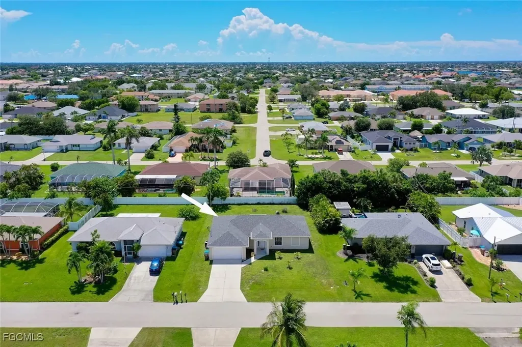 4538 SW 6th Place Cape Coral FL 33914