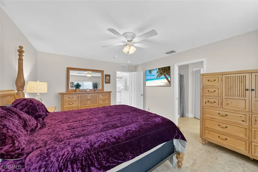 4538 SW 6th Place Cape Coral FL 33914