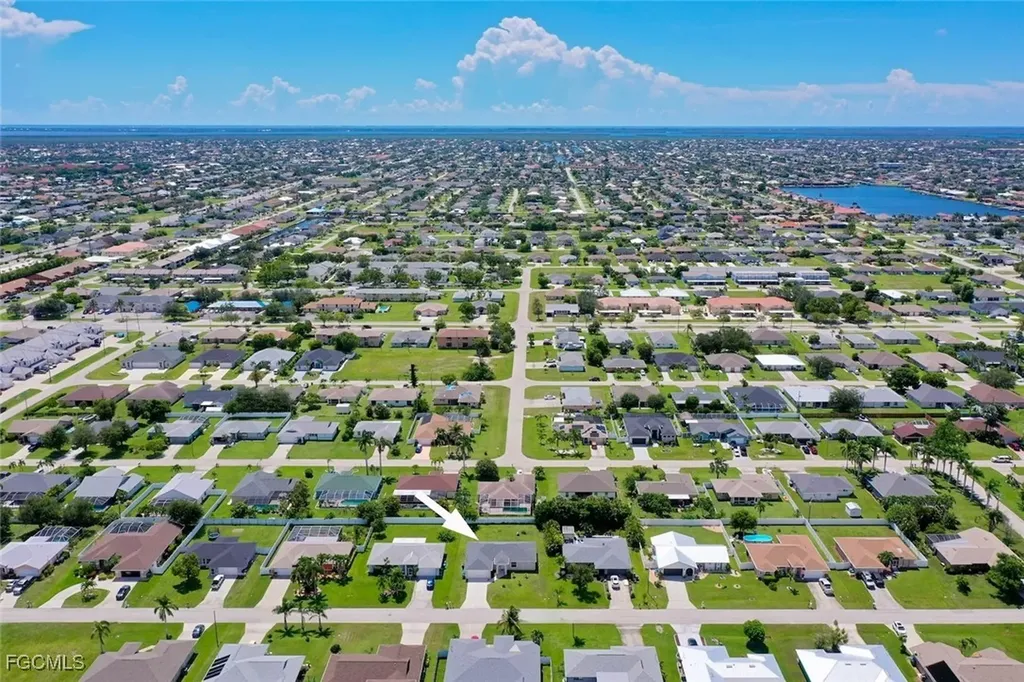 4538 SW 6th Place Cape Coral FL 33914