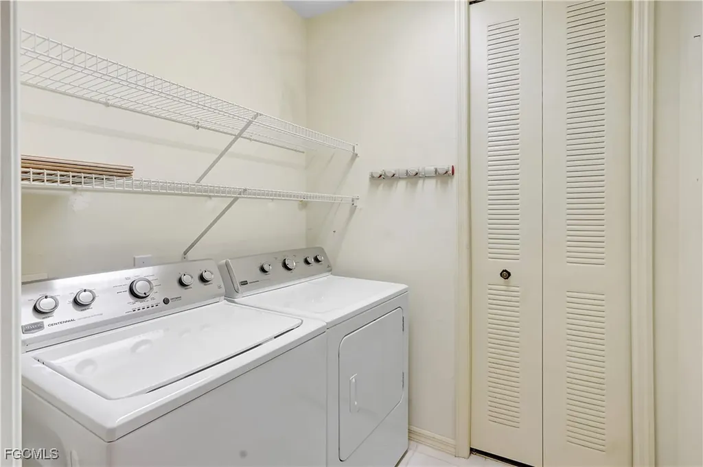 9180 Southmont Cove Fort Myers FL 33908