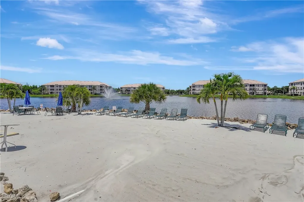 9180 Southmont Cove Fort Myers FL 33908