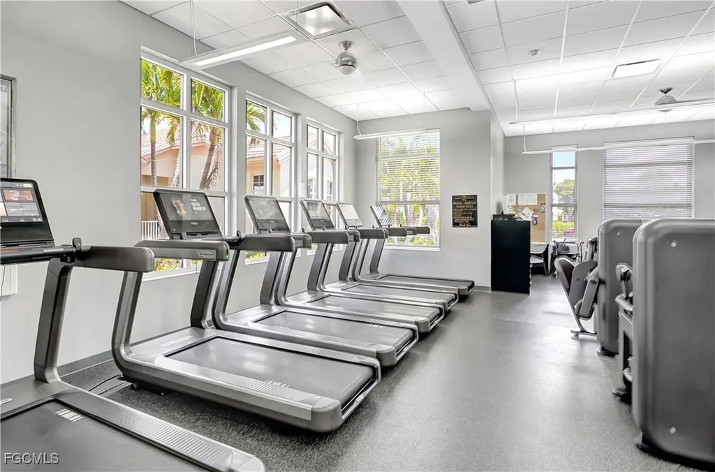 9180 Southmont Cove Fort Myers FL 33908