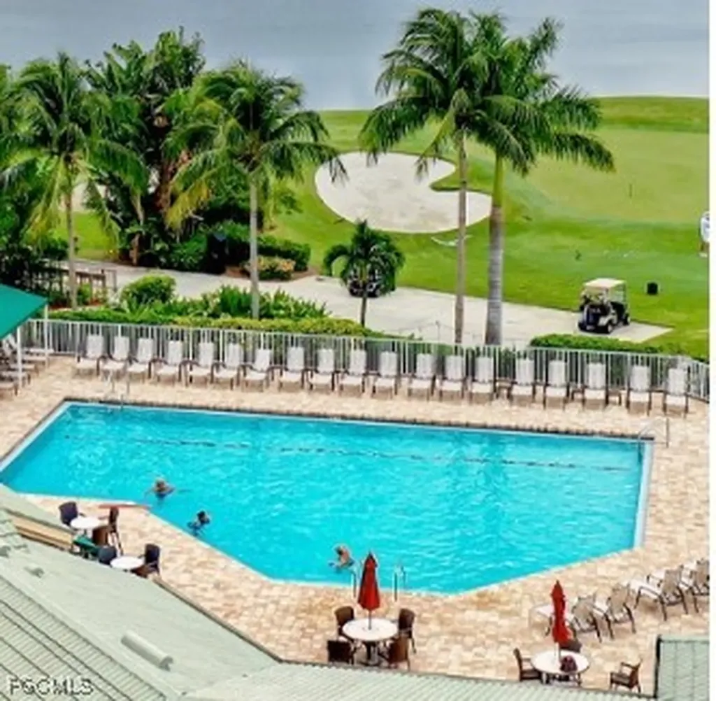 9180 Southmont Cove Fort Myers FL 33908